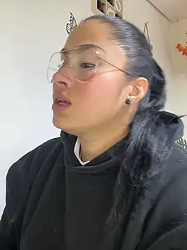 Sweet  Nurse1 online show from 04-23-26, 09:39