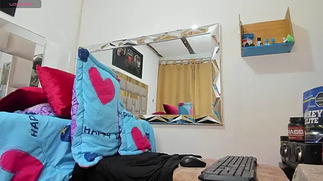 Snapshot of jadenf1 chatting on 10-03-25, 02:03 jadenf1 online show from 10-03-25, 02:03