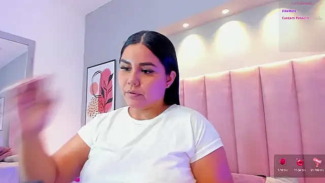 KeilyRoss online show from 10-11-25, 09:02