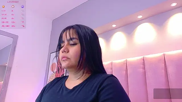 KeilyRoss online show from 12-17-25, 08:48