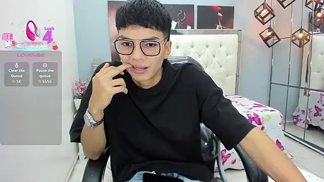 Noha scott online show from 09-27-25, 11:10