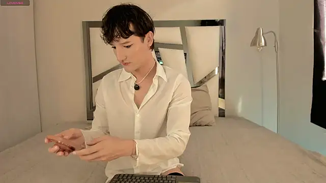 Snapshot of jey_7m chatting on 05-21-26, 07:54 jey 7m online show from 05-21-26, 07:54