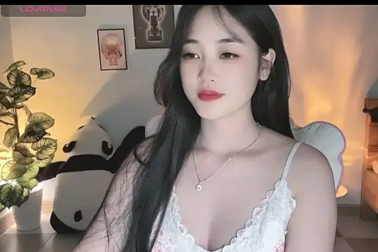  Aimy  online show from 09-08-25, 04:06