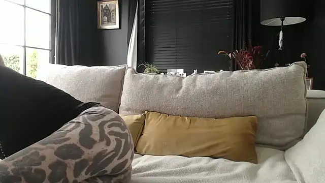 godinflower online show from 09-15-25, 07:30