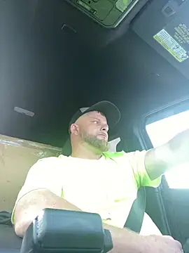 Snapshot of rocket8669 chatting on 03-03-26, 10:04 rocket8669 online show from 03-03-26, 10:04