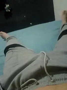 jhone3812 online show from 12-22-25, 09:12