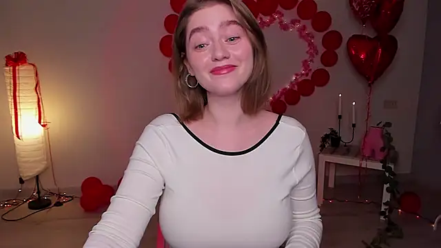 Snapshot of AidaPerry chatting on 02-23-25, 05:29 AidaPerry online show from 02-23-25, 05:29