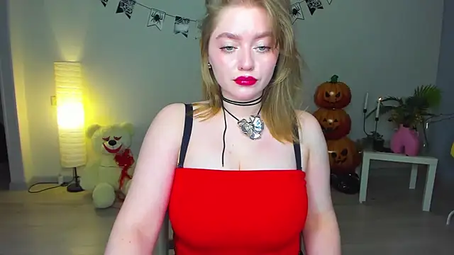 Snapshot of AidaPerry chatting on 10-31-25, 05:14 AidaPerry online show from 10-31-25, 05:14