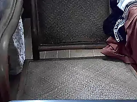 Snapshot of findagirlfriend chatting on 01-22-25, 10:29 findagirlfriend online show from 01-22-25, 10:29