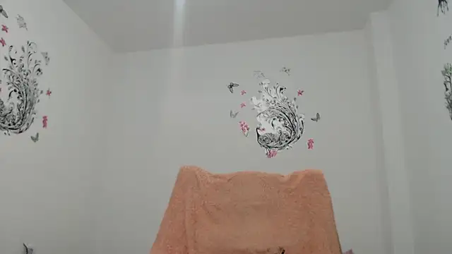 BustyAmanda online show from 12-19-24, 01:07