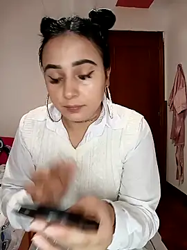 Juanamd1 online show from 01-17-25, 08:24