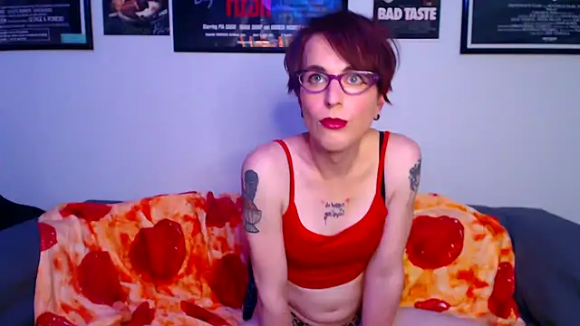 Snapshot of RyffBurnz chatting on 12-24-24, 01:38 RyffBurnz online show from 12-24-24, 01:38