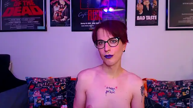 Snapshot of RyffBurnz chatting on 12-26-24, 05:15 RyffBurnz online show from 12-26-24, 05:15