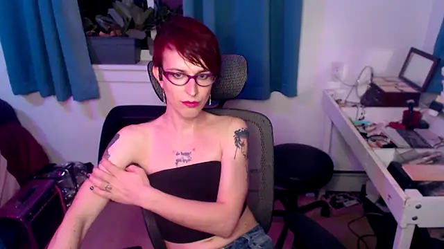 Snapshot of RyffBurnz chatting on 03-17-25, 04:19 RyffBurnz online show from 03-17-25, 04:19