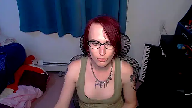 Snapshot of RyffBurnz chatting on 10-21-25, 03:18 RyffBurnz online show from 10-21-25, 03:18