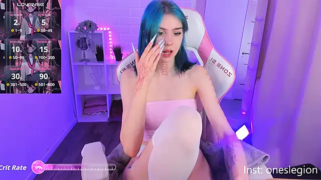 Snapshot of Reflexxxia_ chatting on 09-15-25, 05:40 Reflexxxia online show from 09-15-25, 05:40