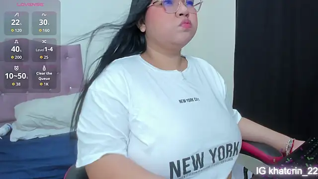 april lopez6 online show from 09-18-25, 01:51