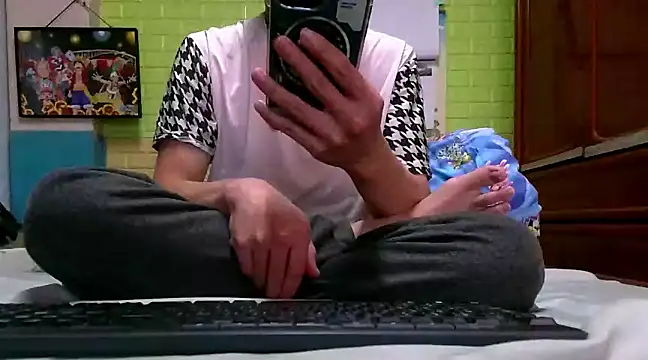 zhan7965 online show from 12-12-24, 03:05