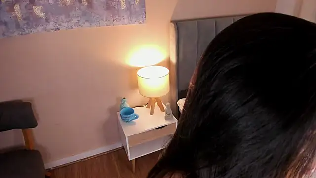 dakotaa   online show from 09-18-25, 08:44