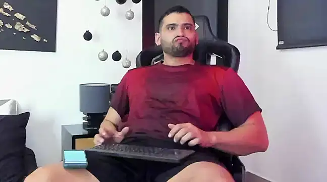 Dereck vega online show from 12-27-24, 09:00