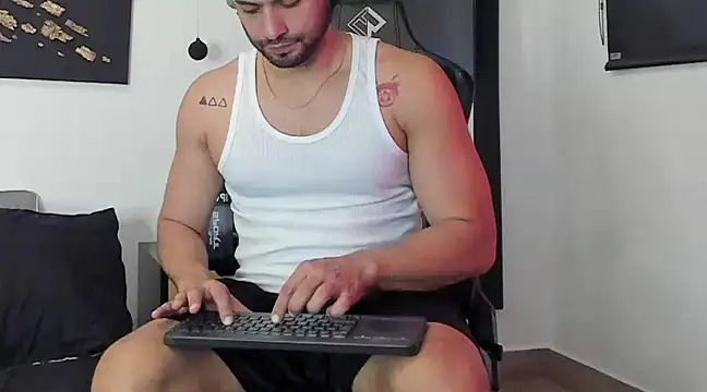 Dereck vega online show from 12-28-24, 09:40