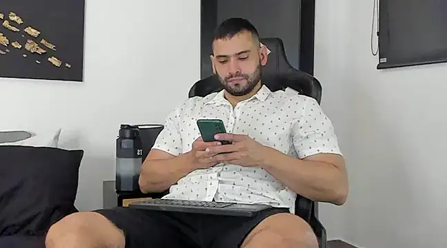 Dereck vega online show from 01-19-25, 09:45