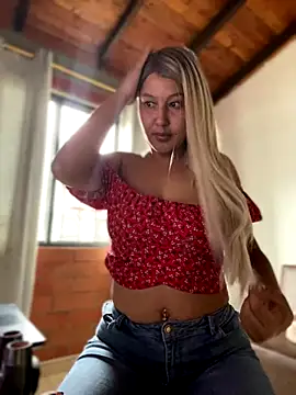 Snapshot of SamaraJay1 chatting on 12-03-24, 12:06 SamaraJay1 online show from 12-03-24, 12:06