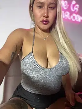 Snapshot of SamaraJay1 chatting on 12-07-24, 11:23 SamaraJay1 online show from 12-07-24, 11:23