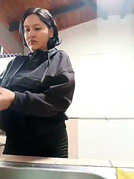 Snapshot of SamaraJay1 chatting on 10-21-25, 11:55 SamaraJay1 online show from 10-21-25, 11:55