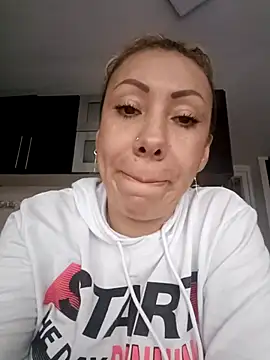 coral smitth online show from 03-02-25, 10:38