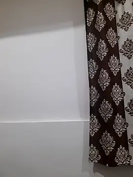 Guyinshortss online show from 10-05-25, 07:56