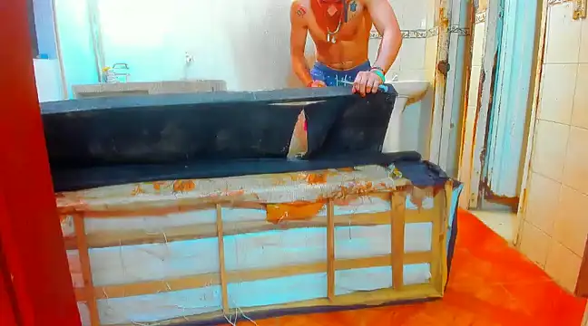 Snapshot of MasterSEX420 chatting on 01-24-25, 08:43 MasterSEX420 online show from 01-24-25, 08:43