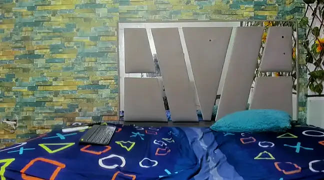 Snapshot of MasterSEX420 chatting on 01-30-25, 01:31 MasterSEX420 online show from 01-30-25, 01:31