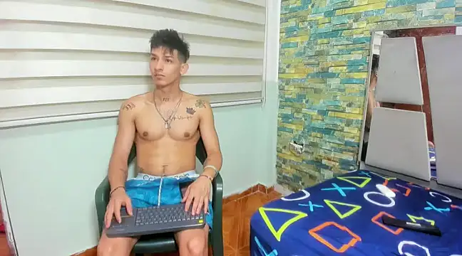 Snapshot of MasterSEX420 chatting on 02-01-25, 12:58 MasterSEX420 online show from 02-01-25, 12:58