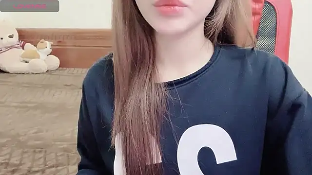 Snapshot of TrinhH_Nabbi chatting on 12-14-24, 01:05 TrinhH Nabbi online show from 12-14-24, 01:05