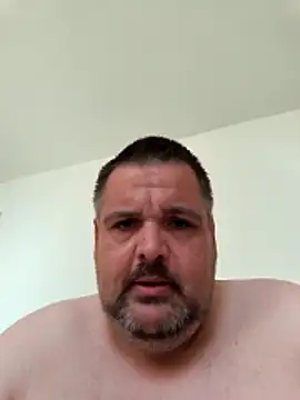 Ronny2510 online show from 04-28-26, 02:11