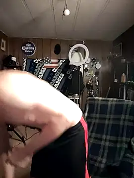 Snapshot of omgkidisthaone chatting on 03-21-25, 04:28 omgkidisthaone online show from 03-21-25, 04:28