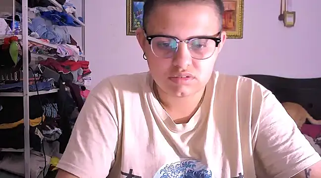 tatsumi nao online show from 02-14-25, 04:20