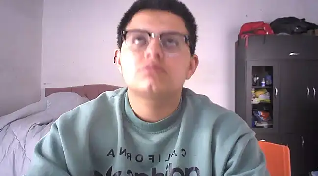 tatsumi nao online show from 03-20-25, 09:13