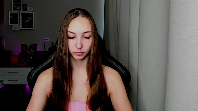 Sm0ly online show from 06-21-26, 03:31