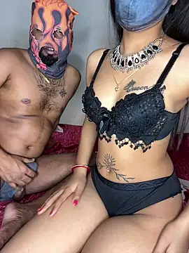 Snapshot of Suhu_love chatting on 01-25-25, 07:07 Suhu love online show from 01-25-25, 07:07