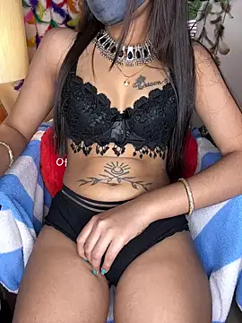 Snapshot of Suhu_love chatting on 03-02-25, 06:37 Suhu love online show from 03-02-25, 06:37