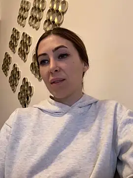 Snapshot of RaquelleDevon chatting on 03-06-25, 04:17 RaquelleDevon online show from 03-06-25, 04:17