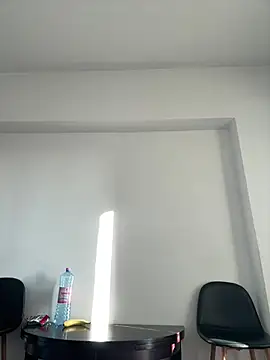 Snapshot of RaquelleDevon chatting on 03-19-25, 06:03 RaquelleDevon online show from 03-19-25, 06:03