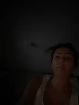 Snapshot of RaquelleDevon chatting on 11-12-25, 06:36 RaquelleDevon online show from 11-12-25, 06:36