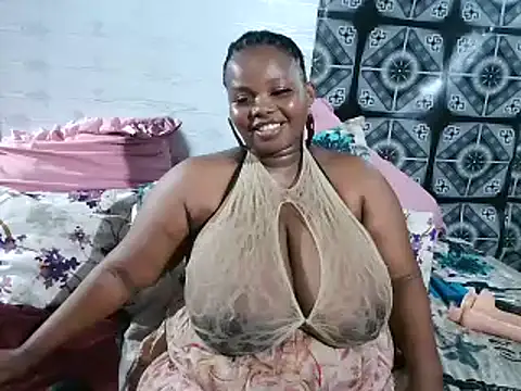 Snapshot of Candiyliciousxx chatting on 05-02-26, 12:43 Candiyliciousxx online show from 05-02-26, 12:43