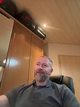 Snapshot of Rockburg chatting on 04-09-26, 02:11 Rockburg online show from 04-09-26, 02:11