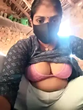 Snapshot of haymona chatting on 11-15-25, 07:16 haymona online show from 11-15-25, 07:16