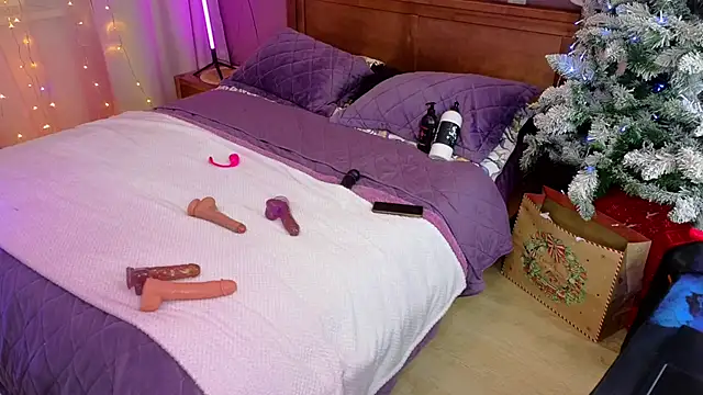 Snapshot of Kate_Sex_House chatting on 12-27-24, 11:06 Kate Sex House online show from 12-27-24, 11:06
