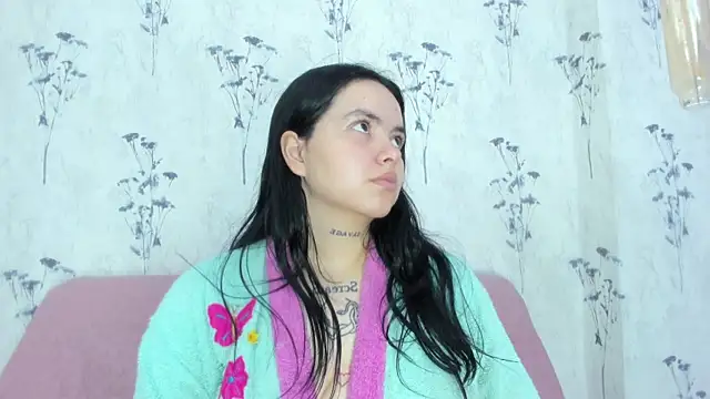 Snapshot of Mia_candy_0 chatting on 01-23-25, 06:24 Mia candy 0 online show from 01-23-25, 06:24